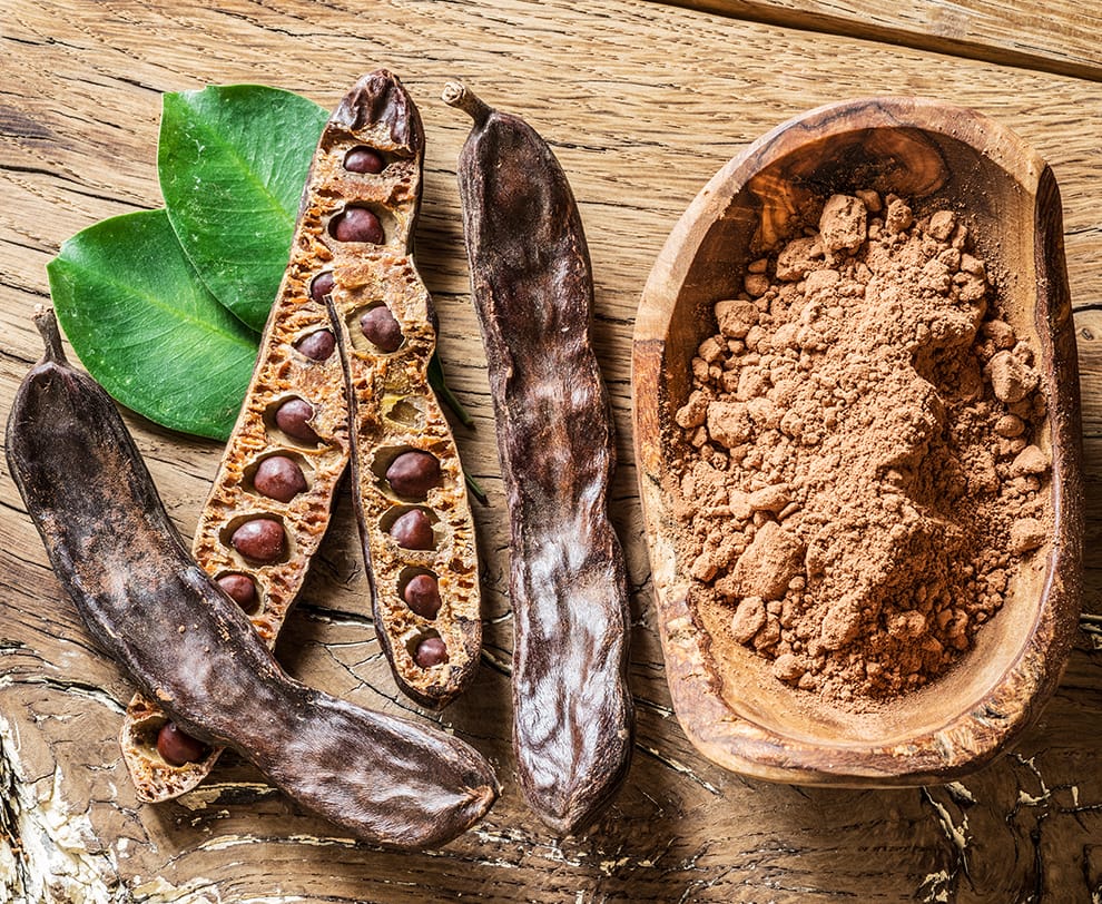 Caroube : Bienfaits, origine, utilisation en complément alimentaire